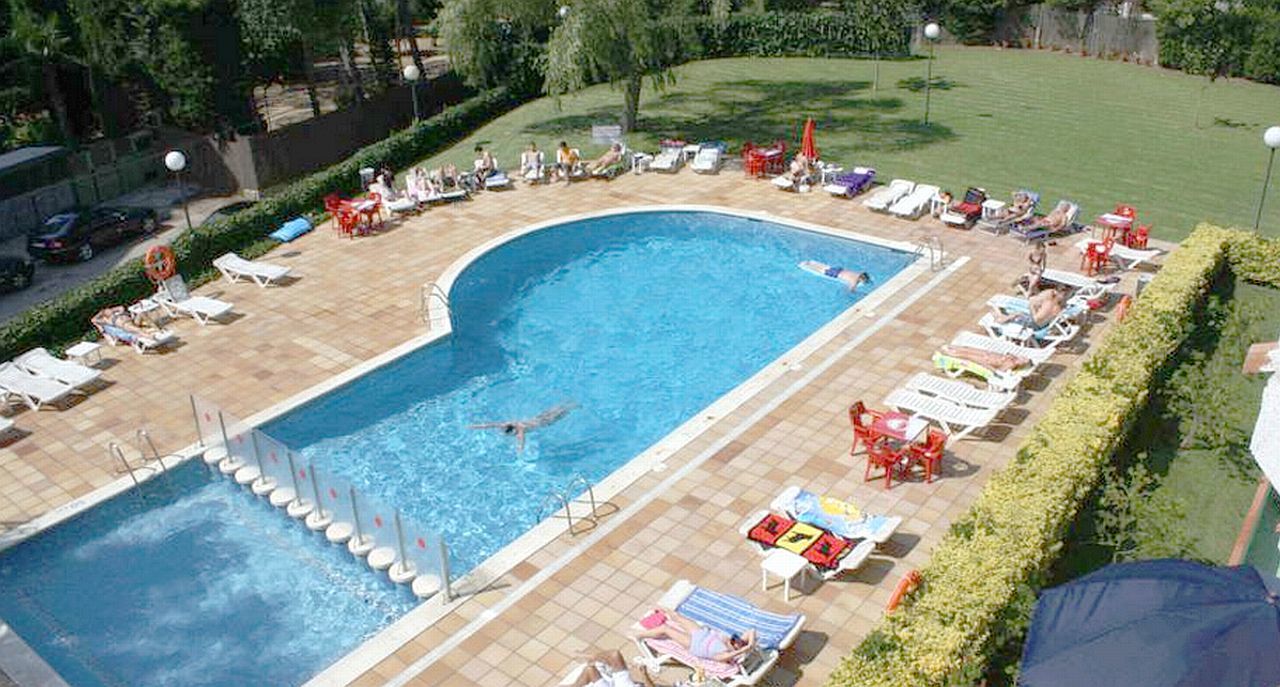 Aparthotel Las Mariposas Lloret de Mar Exterior foto