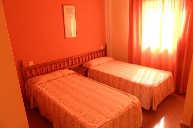 Aparthotel Las Mariposas Lloret de Mar Exterior foto